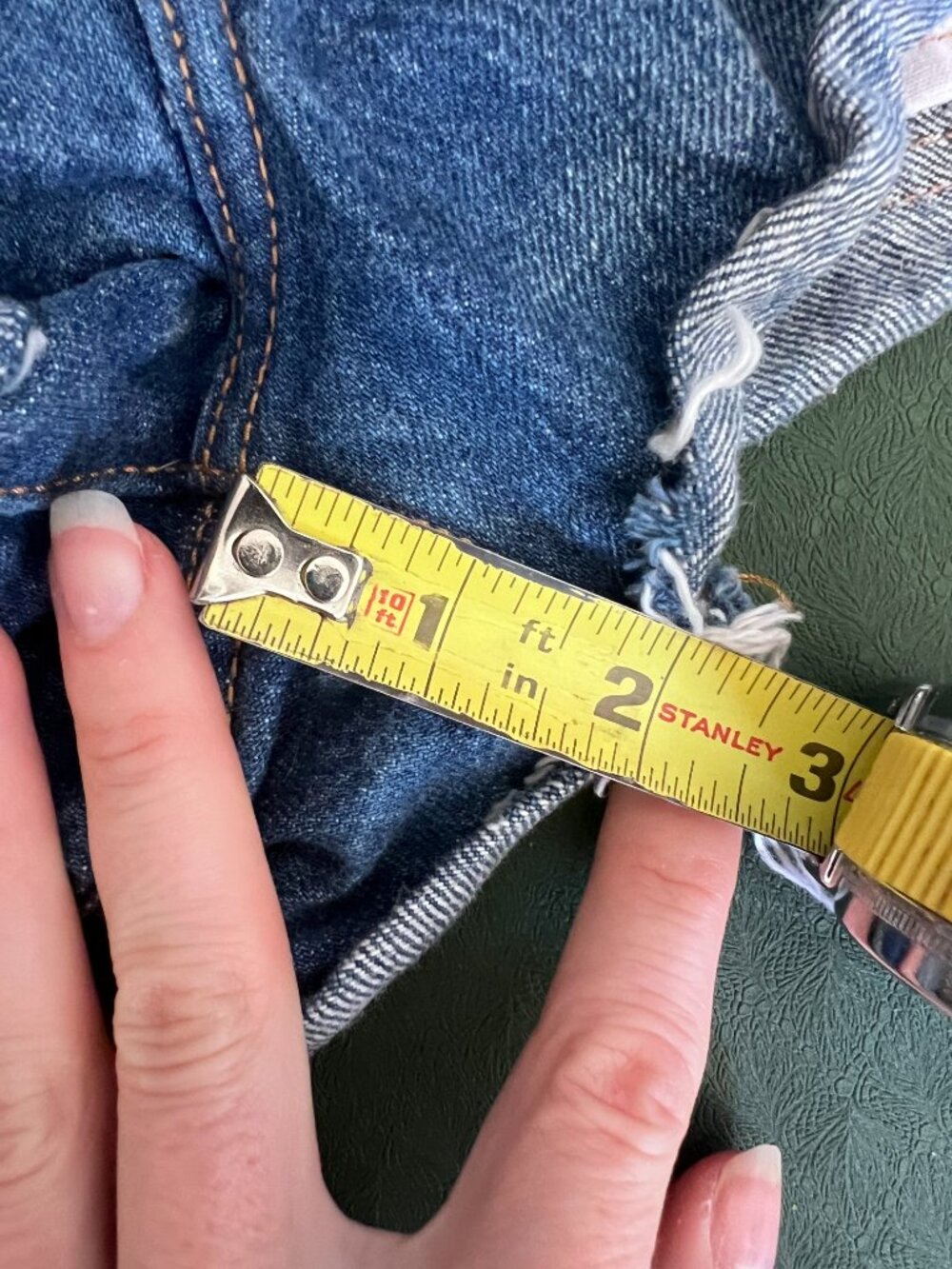 Levi’s 501 Cut-Off Shorts | Distressed High Rise - Picture 6 of 7